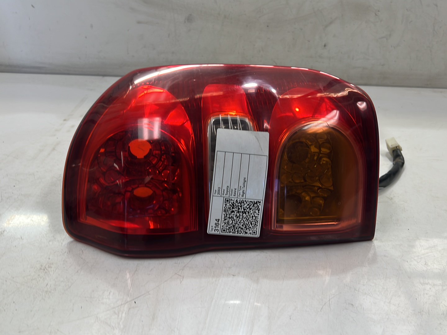 2003 Toyota RAV4 - Right Taillight