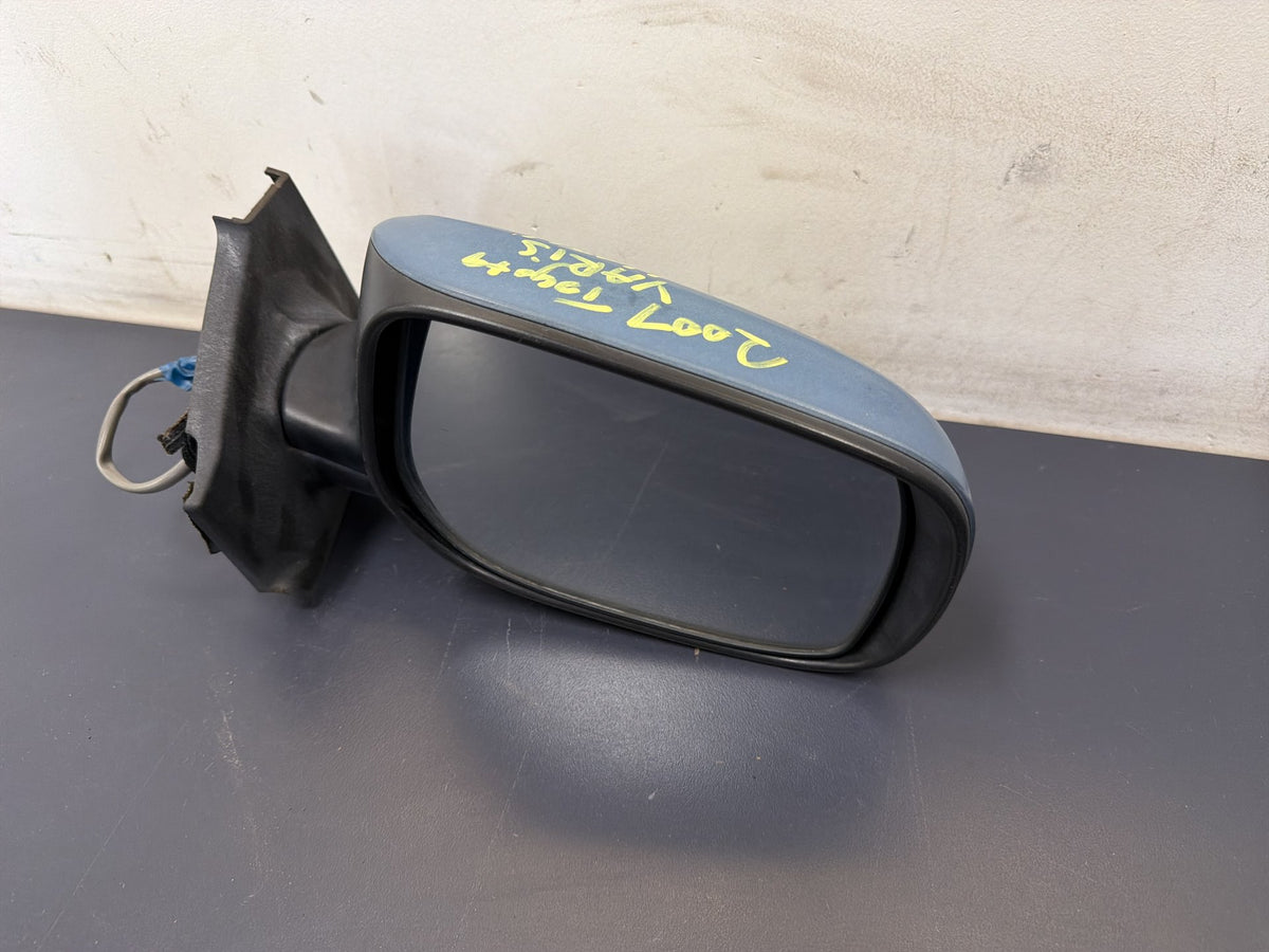 Oct 2005 to Jul 2011 - Toyota Yaris NCP9# Hatchback Australia Only - Right Door Mirror - 3 Wire
