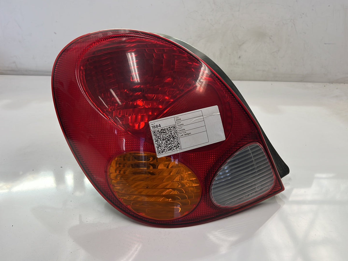 2000 Toyota Corolla - Left Taillight