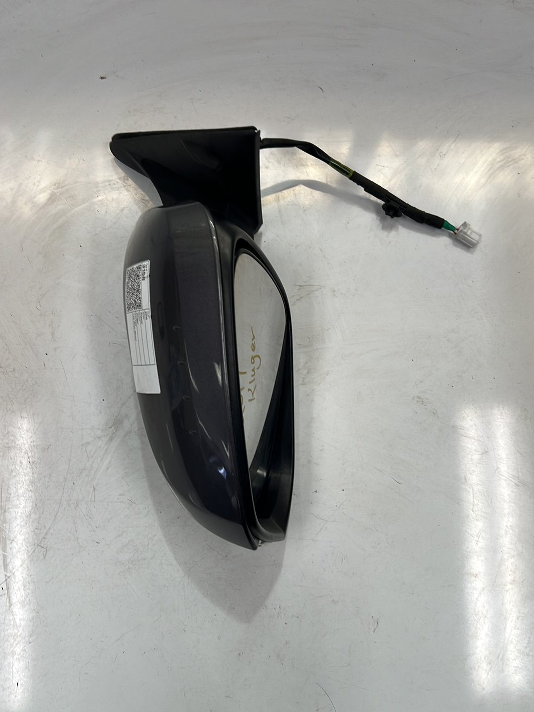 Dec 2013 to Oct 2016- Toyota Kluger GX GXL GSU50 GSU55- Left Door Mirror- Non-Heated Type, Non-Memory Type, Non-Blind Spot Monitor