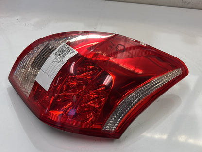 2006 Toyota RAV4 - Left Taillight