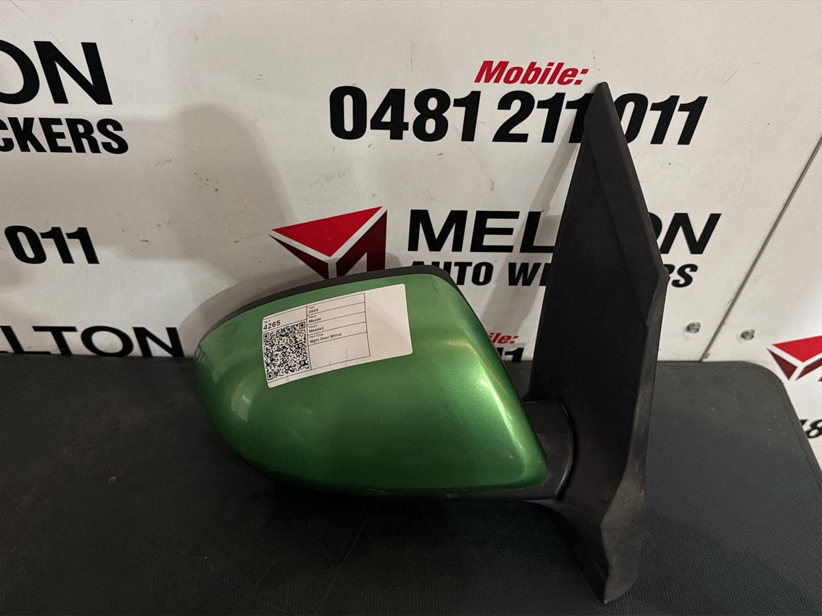Sep 2007 to Sep 2014- Mazda Mazda2 DE Hatchback Sedan- Right Door Mirror- Non-Indicator, 3 Wire