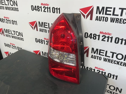 2005 Hyundai Tucson- Left Taillight