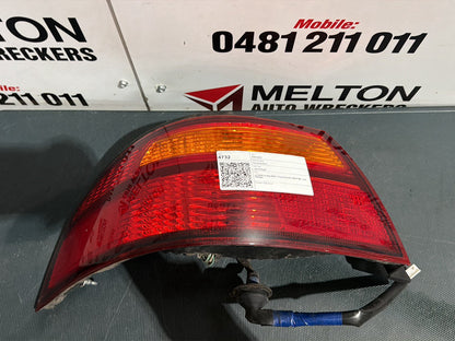 Jul 2000 to Sep 2003 - Toyota Avalon MCX10R - Left Taillight