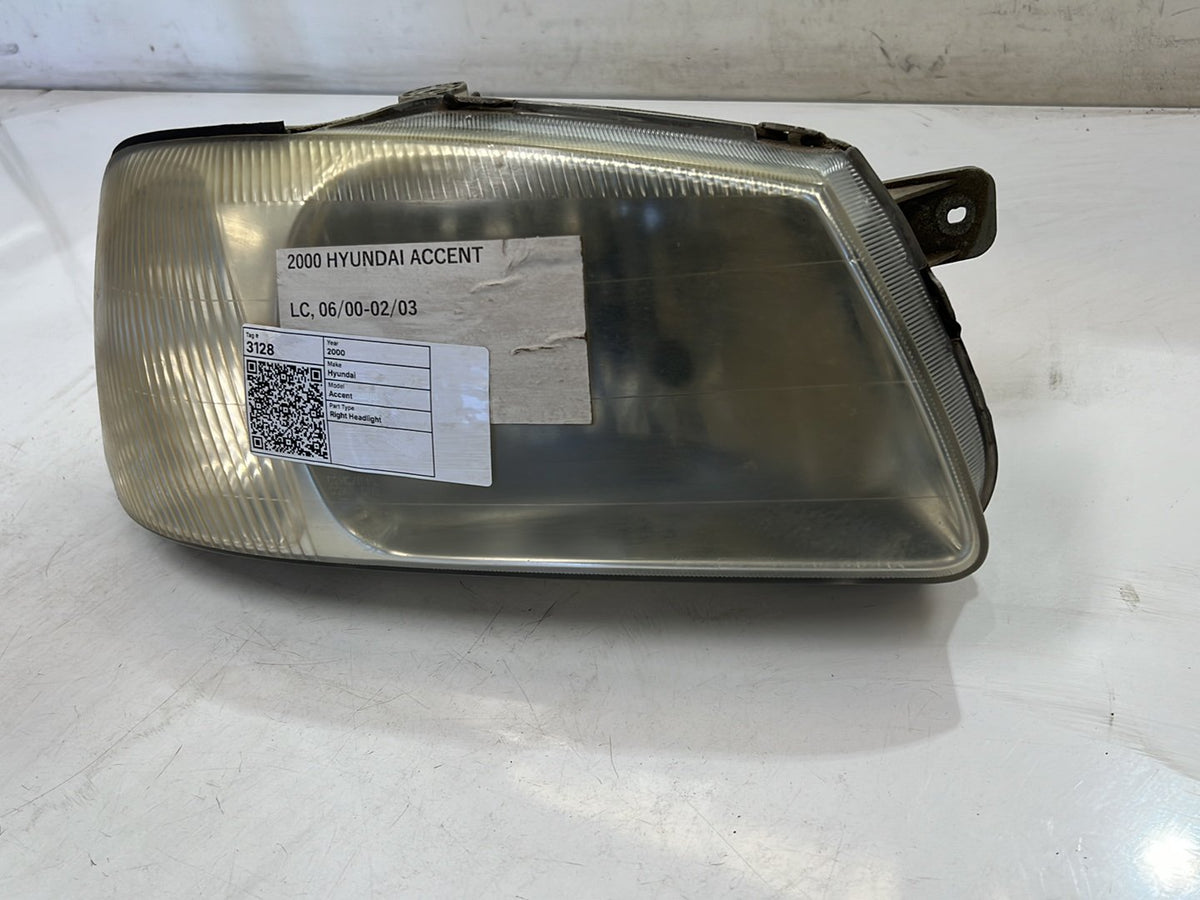 Jun 2000 to Feb 2003 - Hyundai Accent LC - Right Headlight