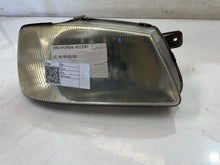 Jun 2000 to Feb 2003 - Hyundai Accent LC - Right Headlight