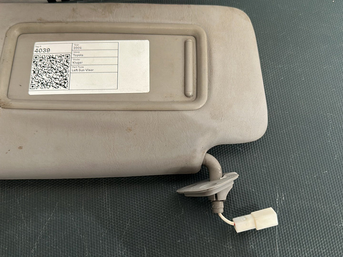 Jan 2001 to Apr 2007- Toyota Kluger MCU28R- Left Sun Visor- Grey