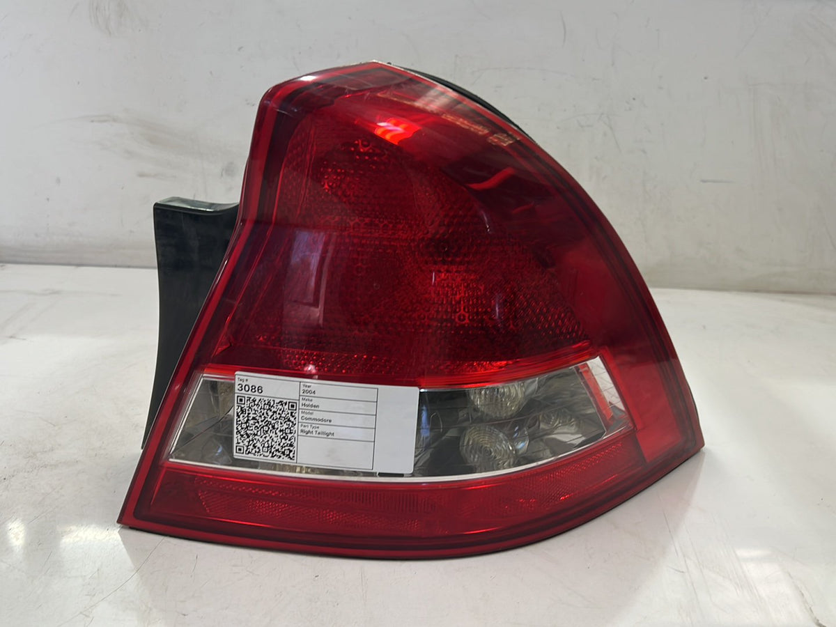 2004 Holden Commodore VZ Right Taillight
