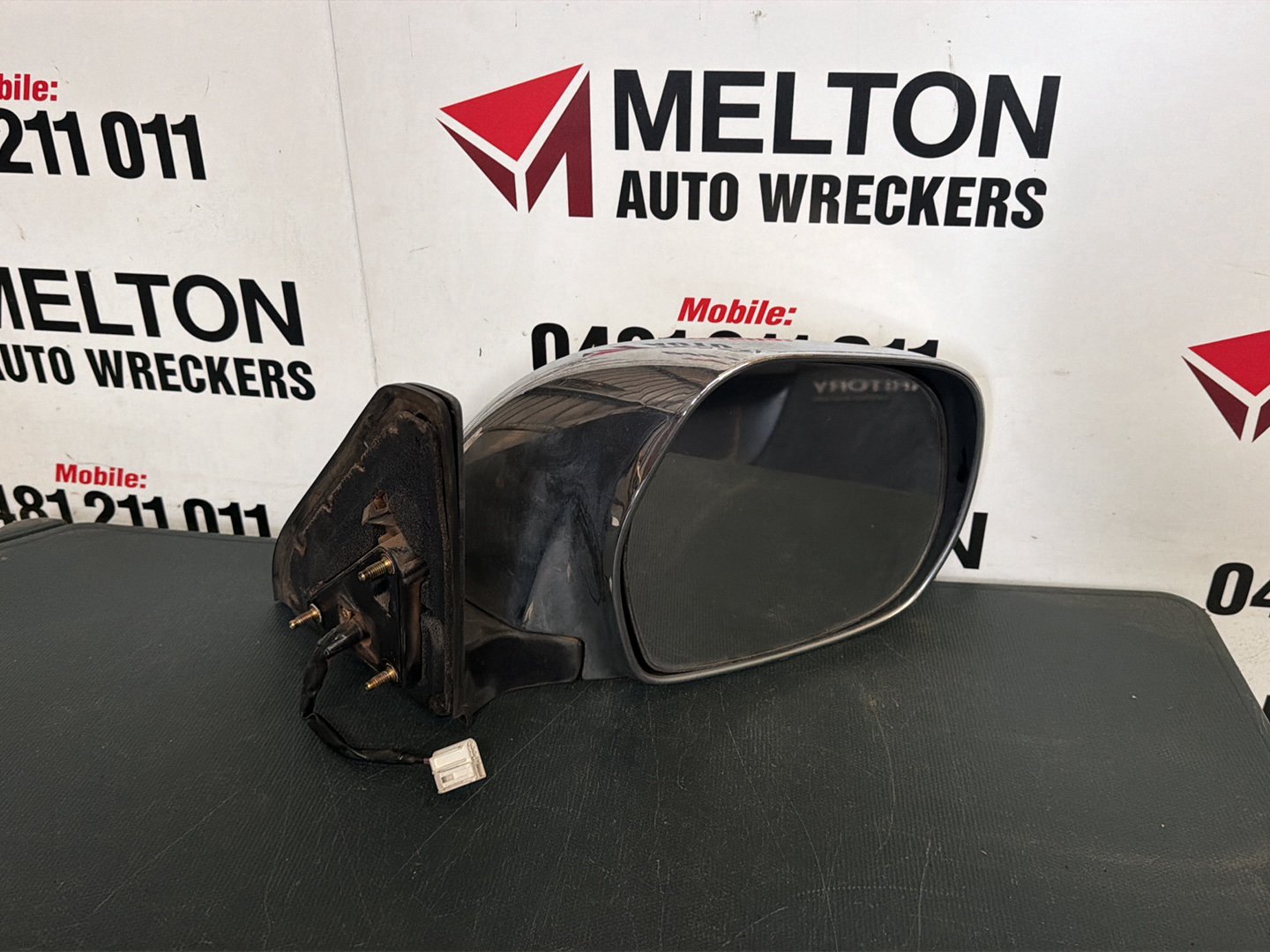 Feb 2003 to Oct 2009 - Toyota Land Cruiser Prado 120 Series - Right Door Mirror - Chrome