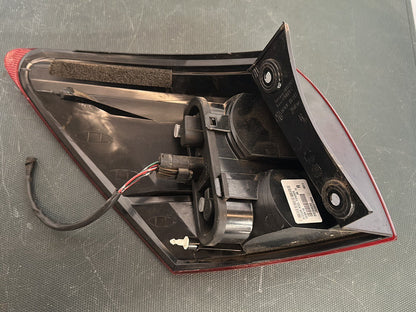 Oct 2007 to Mar 2010- Nissan Dualis J10- Right Taillight