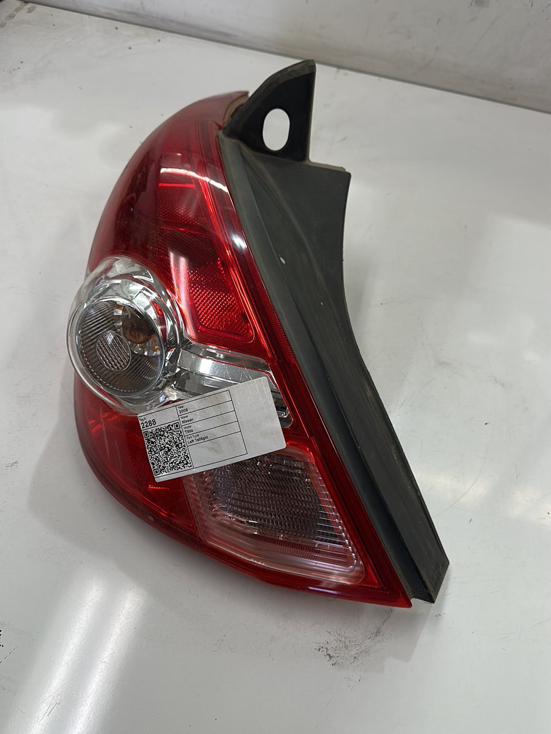 2009-2013 Nissan Tiida C11 - Left Taillight
