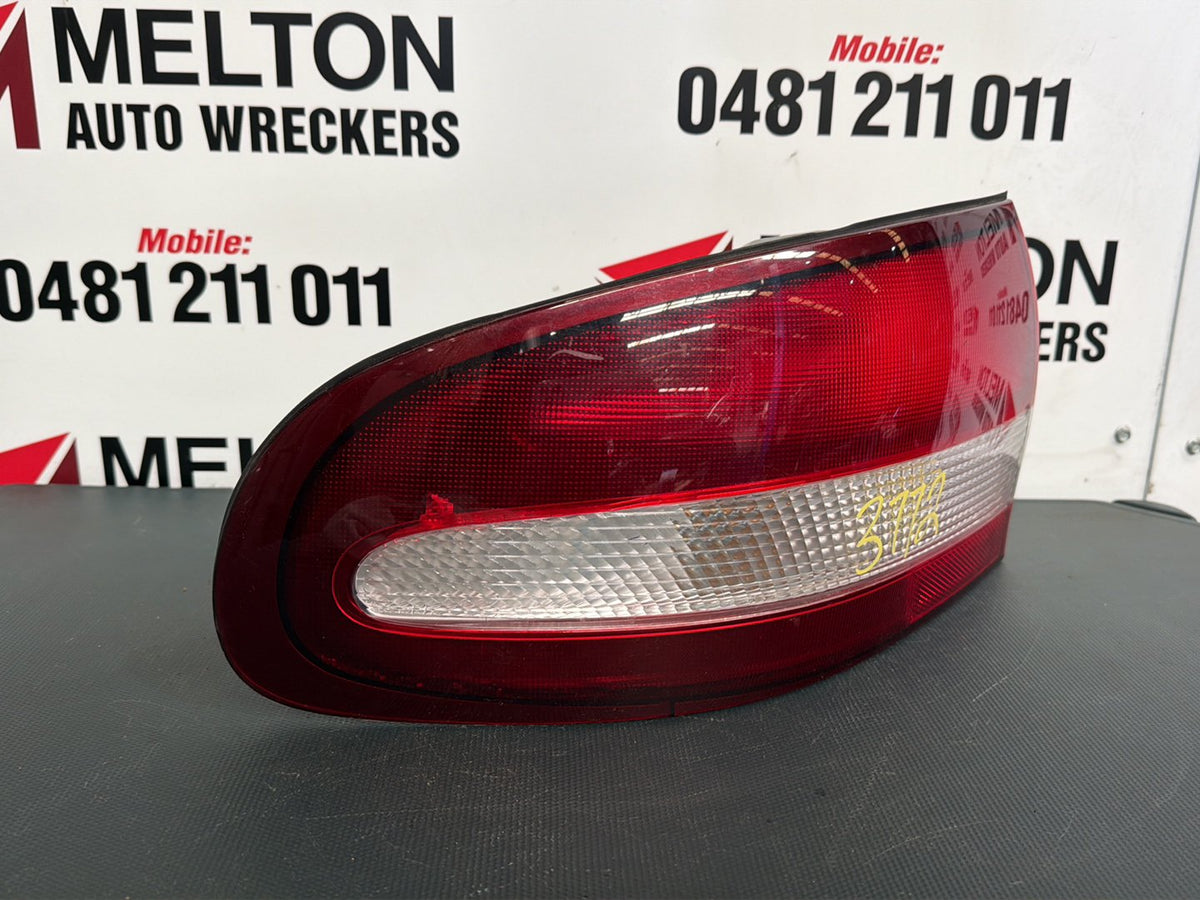 Oct 2000 to Sep 2002- Holden Commodore VX Exec Acclaim S SS Sedan- Left Taillight