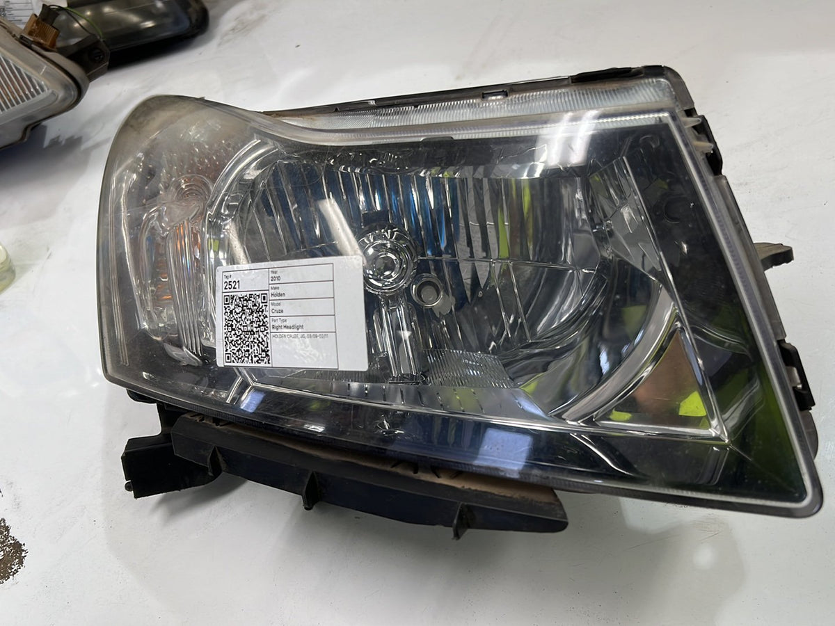 Mar 2009 to Feb 2011 - Holden Cruze JG - Right Headlight