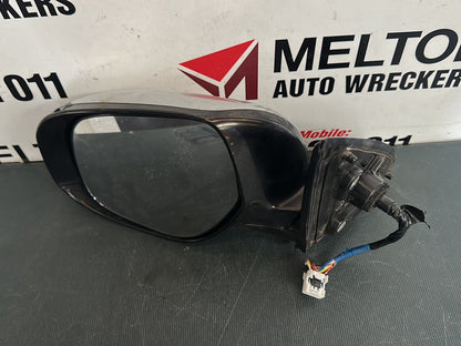 Oct 2012 to Mar 2015- Mitsubishi Outlander ZJ- Left Door Mirror- Flasher, 5 Wire