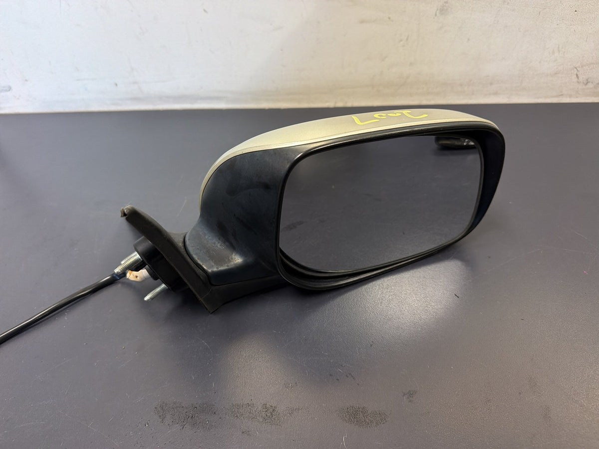 Jun 2006 to Nov 2011 - Toyota Camry ACV40 AHV40 - Right Door Mirror
