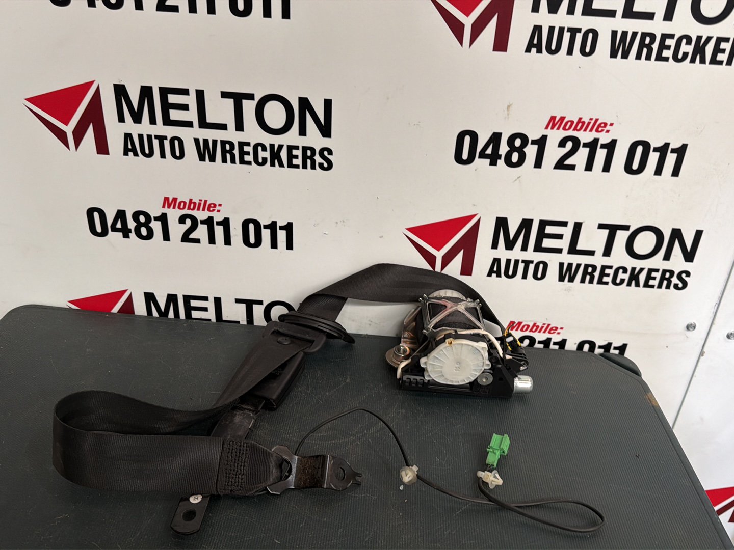 2014 Volkswagen Polo MK5 - 6C 6R - Left Front Seat Belt