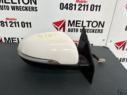 2015 Kia Sorento UM - Right Door Mirror