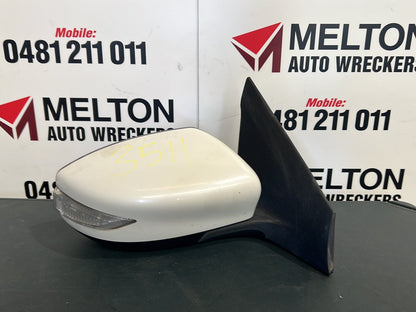 2014 Nissan Pulsar B17 Right Door Mirror