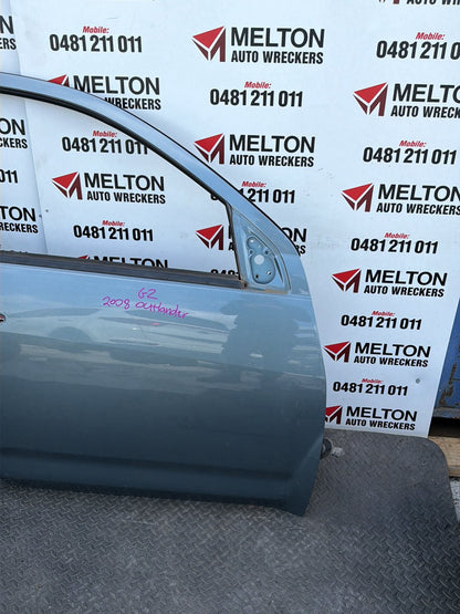 Nov 2006 to Sep 2009 - Mitsubishi Outlander ZG - Right Front Door