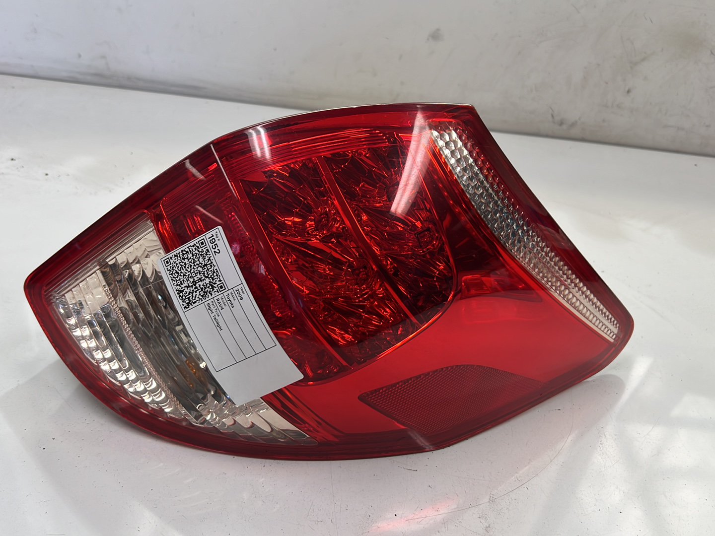 2008 Toyota RAV4 - Right Taillight