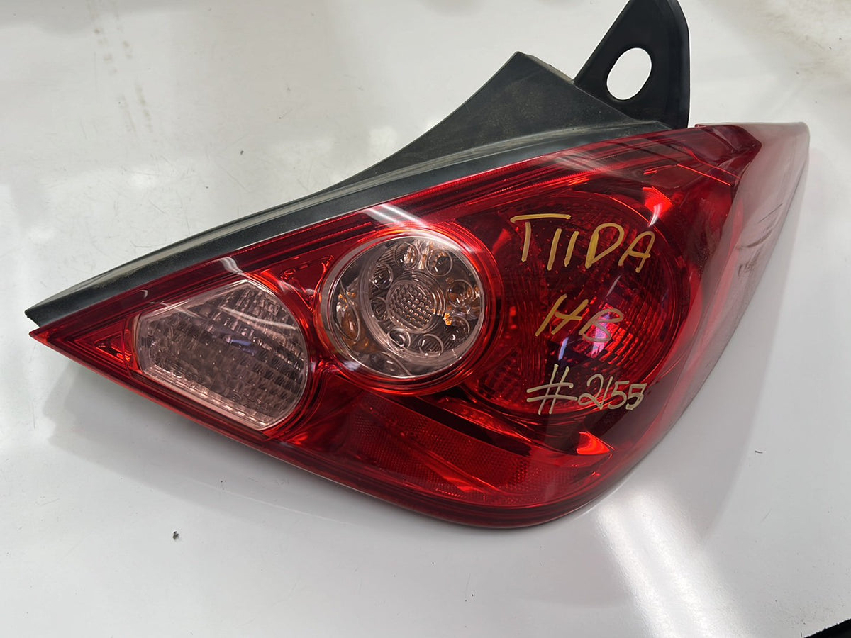 Right Taillight, 2007, Nissan, Tiida, C12