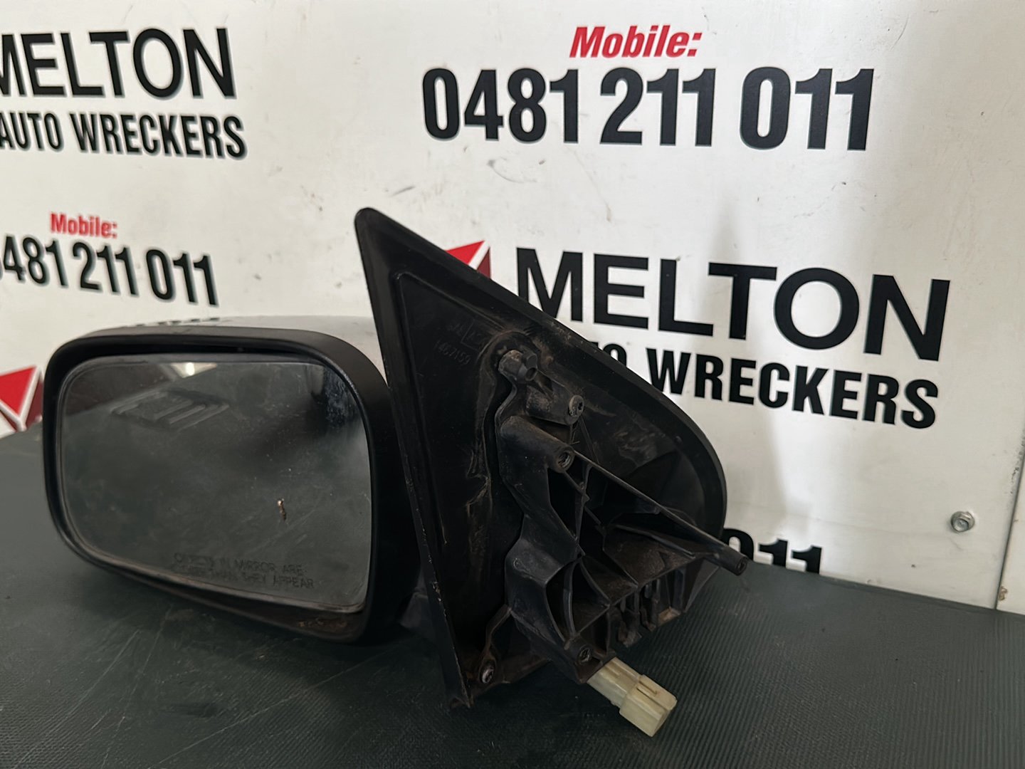 May 2004 to Apr 2011- Ford Territory SX SY MkII TS- Left Door Mirror- Non-Memory Type, Temp Sensor
