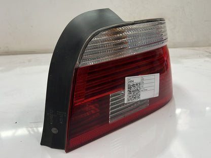 1995-2003 BMW 520i E39 - Right Taillight