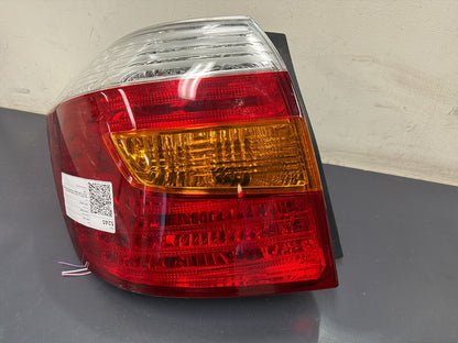 May 2007 to Jul 2010 - Toyota Kluger GSU40 GSU45 - Right Taillight - Body Mounted, Clear Lens Type