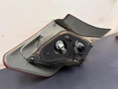 Nov 2011 to Mar 2015 - Toyota Camry ASV50 - Right Taillight - Body Mounted, Non Led Type