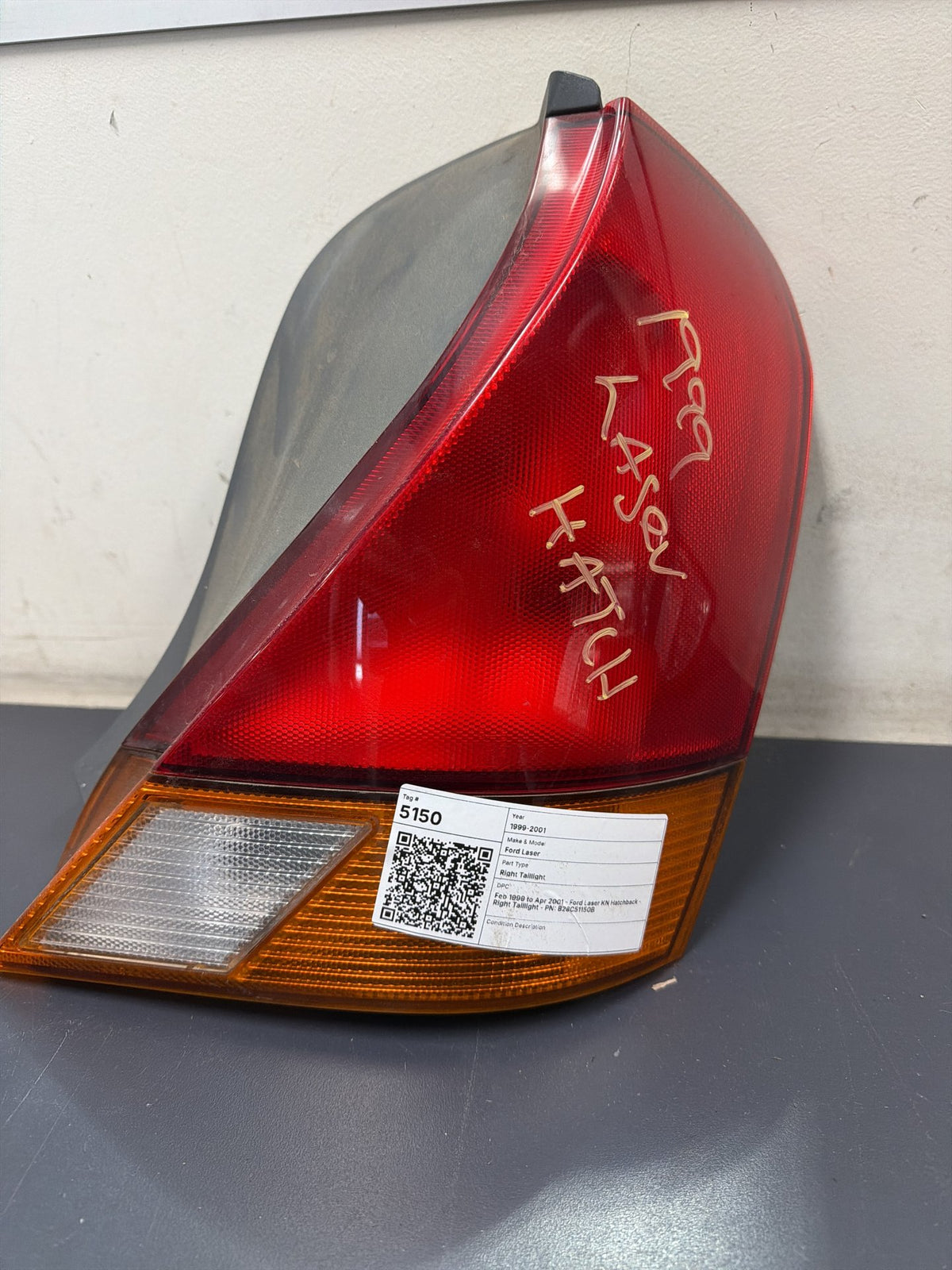 Feb 1999 to Apr 2001 - Ford Laser KN Hatchback - Right Taillight - PN: B28C51150B