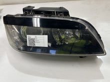 2006-2010 Holden Commodore VE - Right Headlight