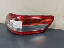 Dec 2009 to Nov 2011 - Toyota Camry AHV40 Petrol Hybrid - Right Taillight - Led Type