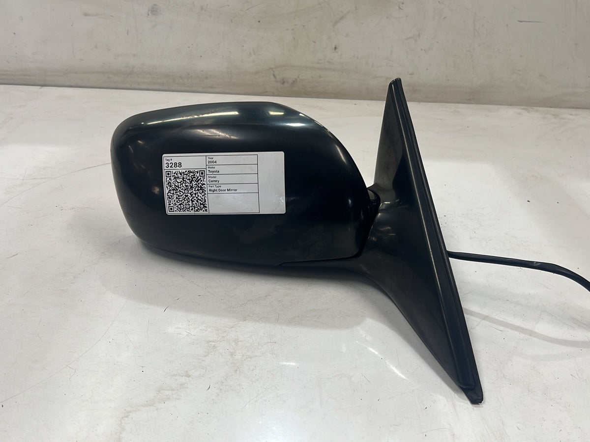 Aug 2002 to May 2006- Toyota Camry- Right Door Mirror- Black, Sk36