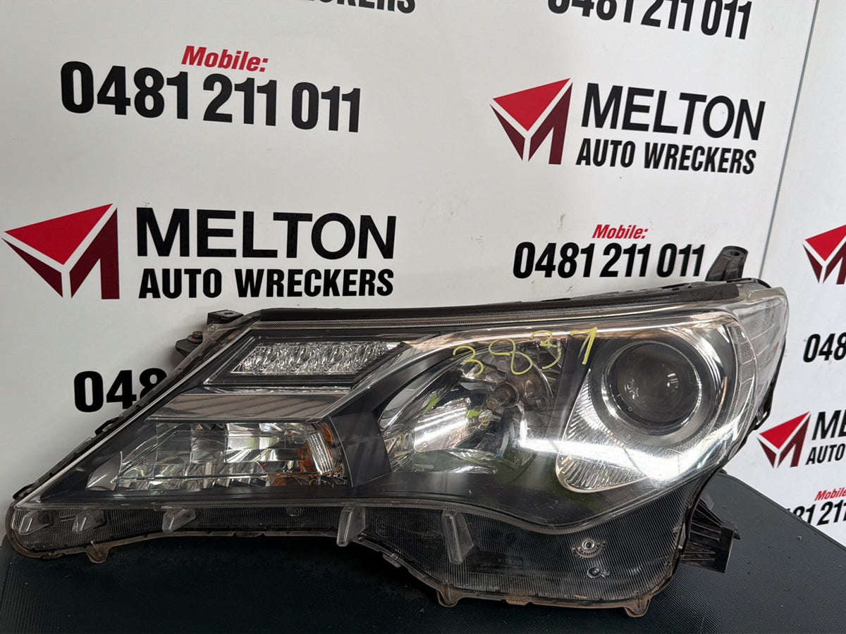 2013 Toyota RAV4 A40 - Left Headlight
