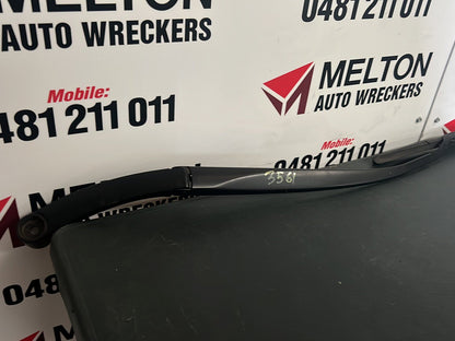 2019 Hyundai Kona OS Station Wagon Left Front Wiper Arm