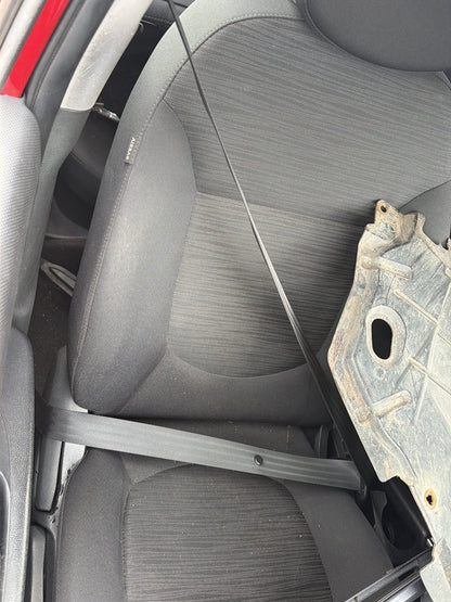May 2011 to Dec 2019- Hyundai Accent RB- Right Front Seat Belt