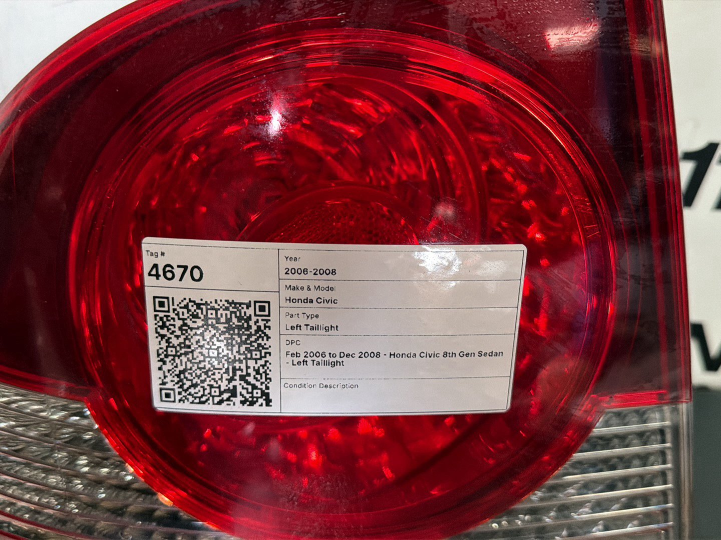 Feb 2006 to Dec 2008 - Honda Civic 8th Gen Sedan - Left Taillight