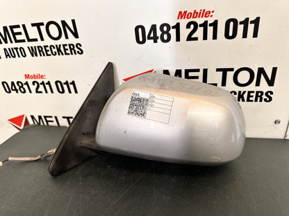 Aug 2007 to Jul 2010- Toyota Kluger- Left Door Mirror
