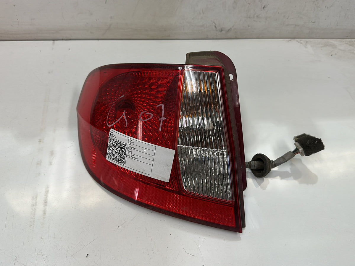 2007 Hyundai Getz - Left Taillight