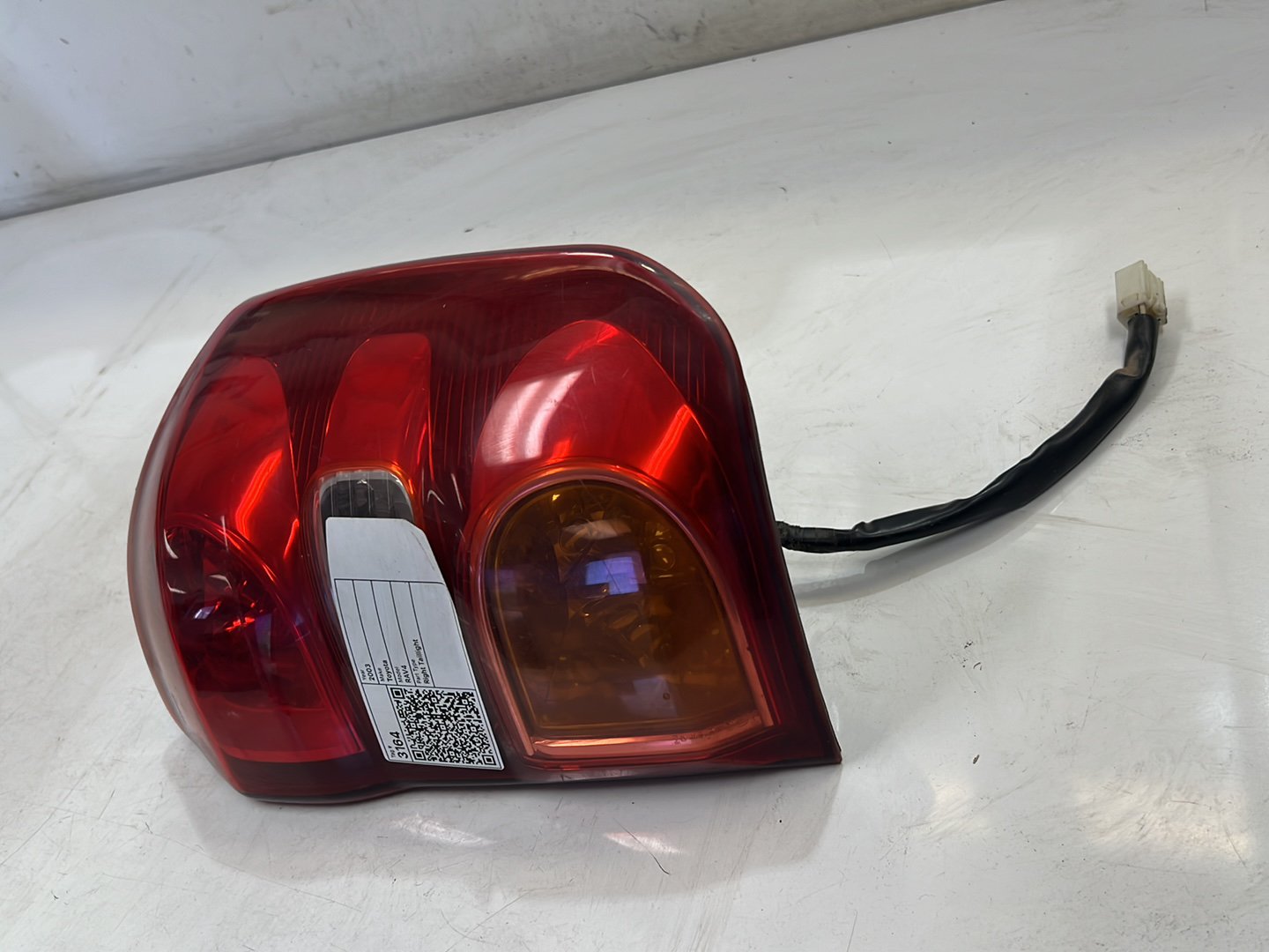 2003 Toyota RAV4 - Right Taillight
