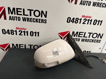 Oct 2006 to Mar 2012- Toyota Aurion GSV40R- Right Door Mirror- Standard Type