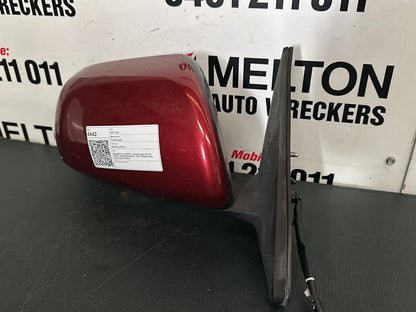 Toyota Kluger GSU40 GSU45- Right Door Mirror- Non-Puddle Lamp Type, Colour Coded