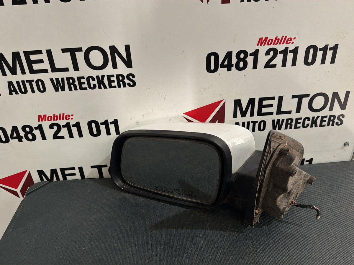May 2004 to Apr 2011- Ford Territory SX SY MkII TS- Left Door Mirror- Non-Memory Type, Temp Sensor