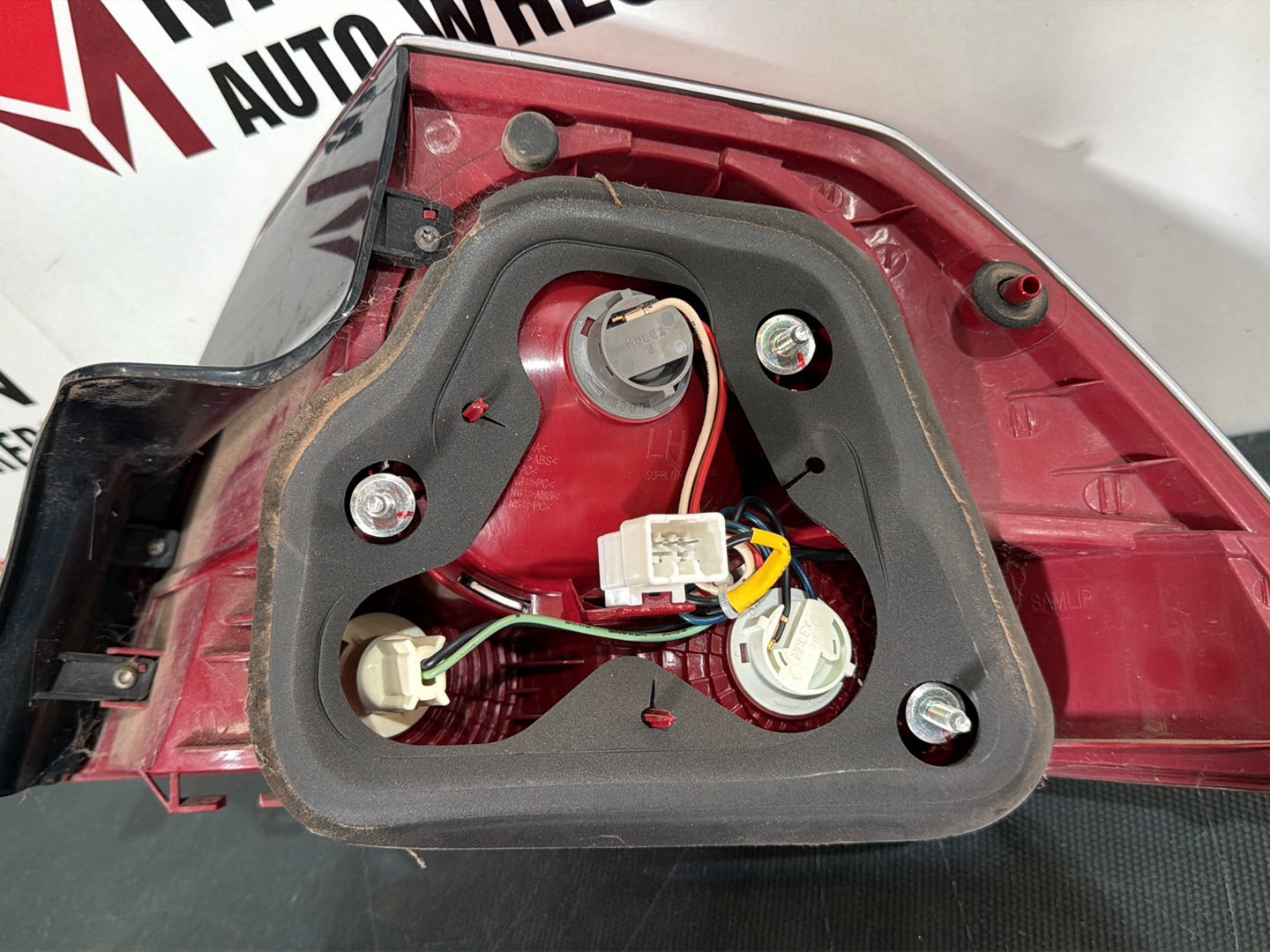 Aug 2006 to May 2013- Holden Commodore VE Sedan- Left Taillight- V Series