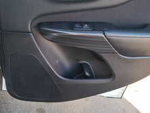 2014 Jeep Cherokee KL - Right Rear Door Trim