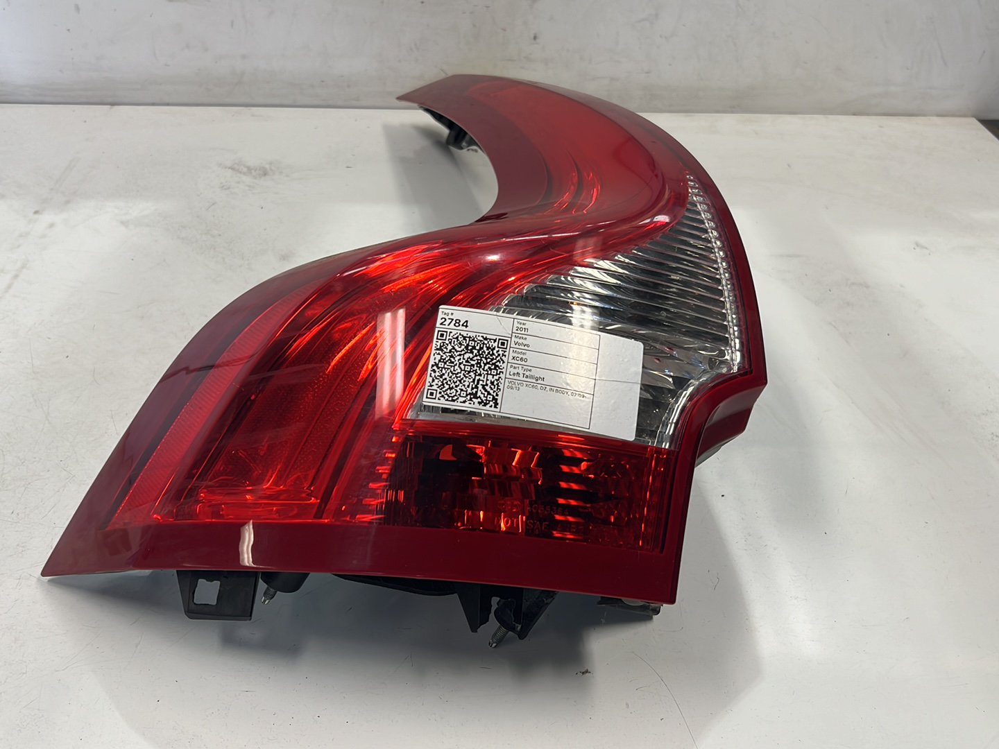 2009-2013 Volvo XC60 Left Taillight
