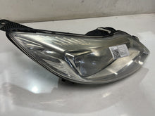2012-2015 Ford Focus LW - Right Headlight