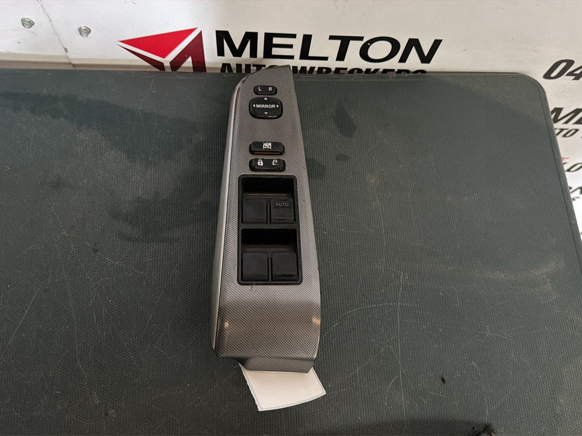 Nov 2011 to Oct 2017 - Toyota Camry ASV50 AVV50 - Right Front Master Power Window Switch