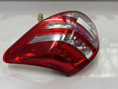 Right Taillight, 2006, Toyota, RAV4