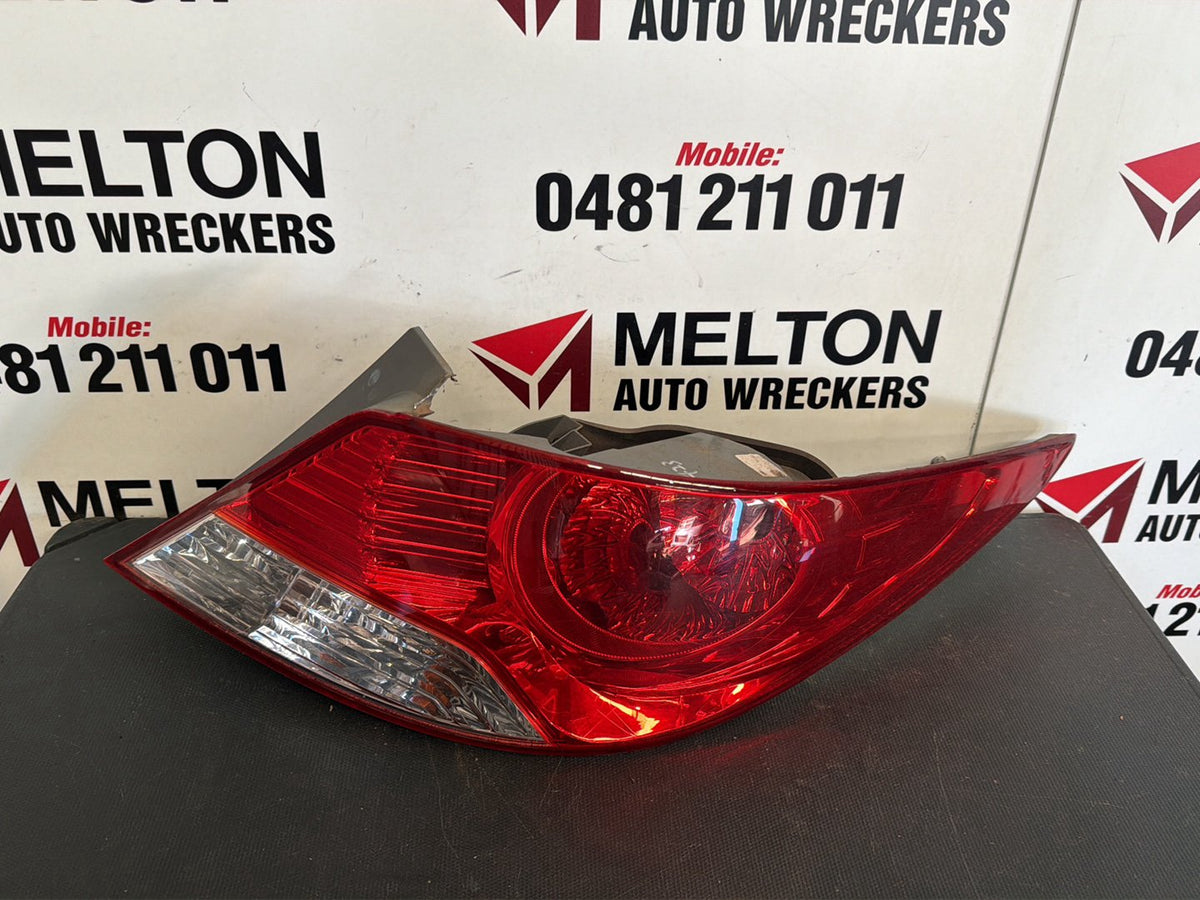 May 2011 to Aug 2014- Hyundai Accent RB Sedan- Right Taillight